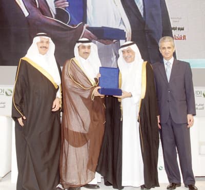 «المالية»: الانتهاء من زيادة اعتمادات الجهات الحكومية.. وتوقع ارتفاع إيرادات الدولة