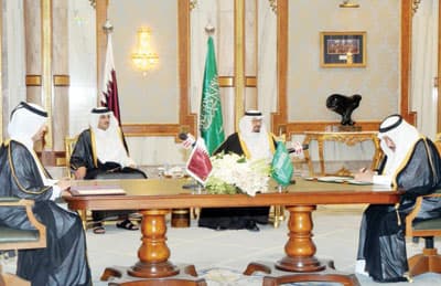 السعودية وقطر توقعان 4 مشاريع اتفاقيات ومذكرات تفاهم