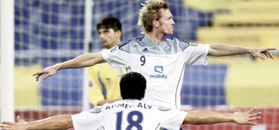 الهلال يا محلاه .. والنصر تمم مسعاه