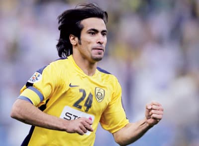 الهلال يا محلاه .. والنصر تمم مسعاه