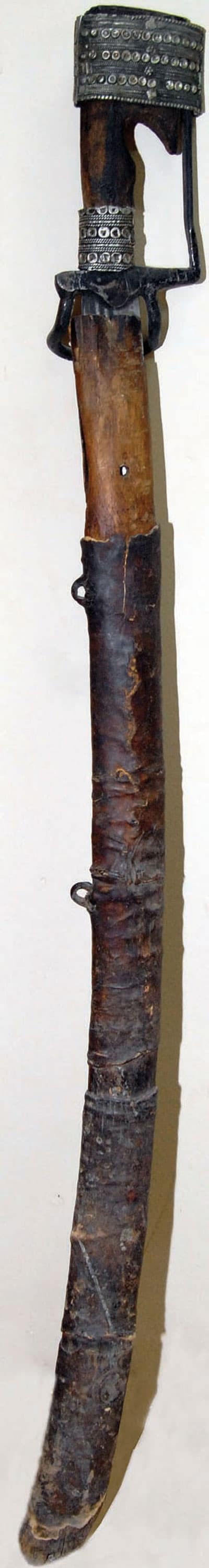 عملات نادرة بشهادات موثقة في حوزة مواطن سعودي