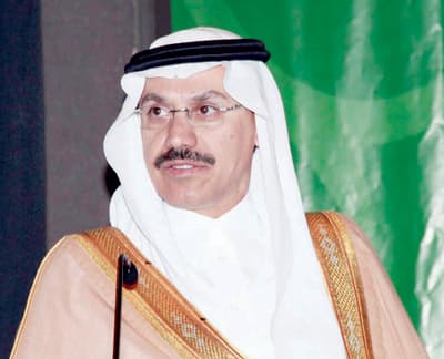 محافظ مؤسسة النقد: ربط الريال بالدولار يخدم الاقتصاد السعودي