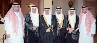 الهويش يحتفل بزفافه