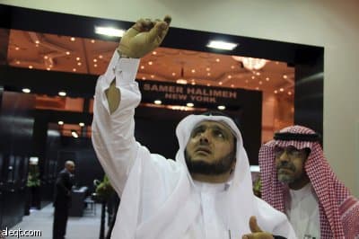 حجر زمرد في جدة يتخطى النصف مليون دولار