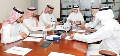 نصف الإنتاج المحلي من النفط مهدد بالهدر إذا لم نستثمر في الطاقة المتجددة