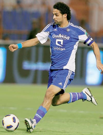 الاتحاد والهلال .. كلاسيكو بنكهة قارية
