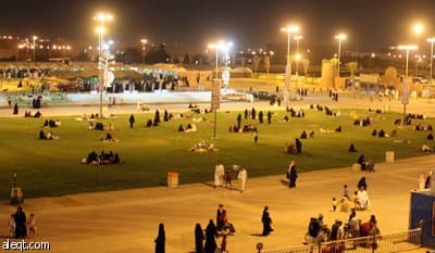"الاقتصادية" في مهرجان التراث والأسر المنتجة