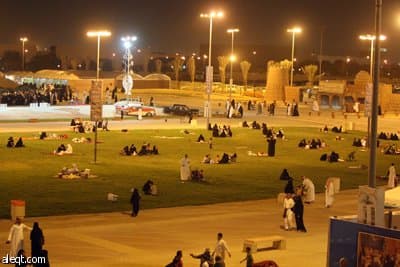 "الاقتصادية" في مهرجان التراث والأسر المنتجة