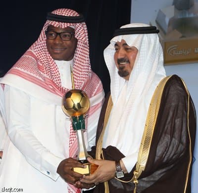 العتيبي يحصد أفضلية الموسم الرياضي السعودي