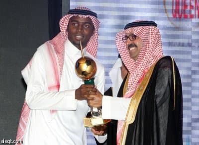 العتيبي يحصد أفضلية الموسم الرياضي السعودي