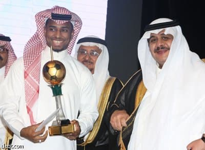 العتيبي يحصد أفضلية الموسم الرياضي السعودي