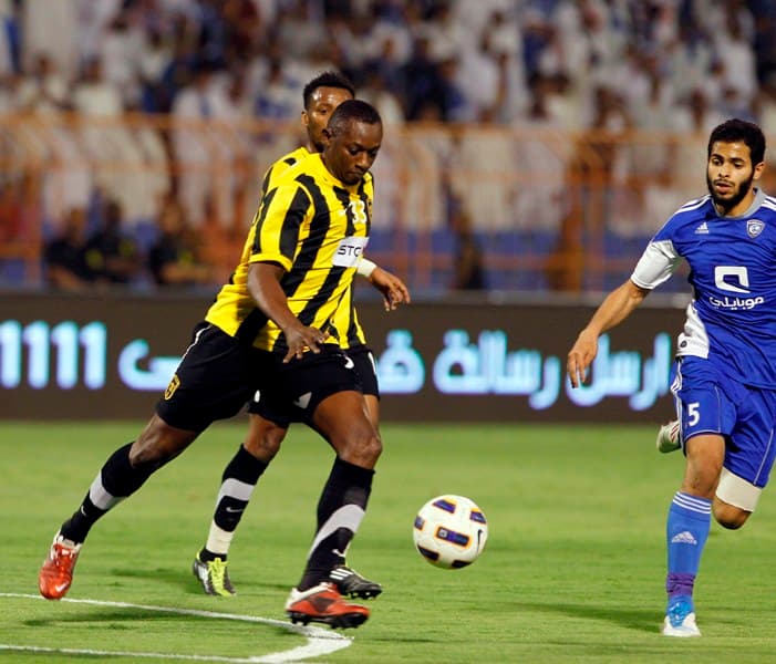 الاتحاد يقترب من نهائي كأس الملك بثلاثية ساحقة في مرمى الهلال