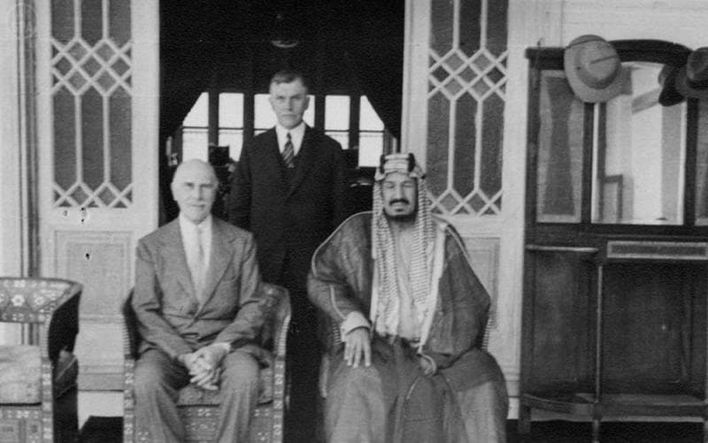 مكتبة الملك عبدالعزيز تنظم معرضا لصور رحلة الأميرة آليس إلى المملكة