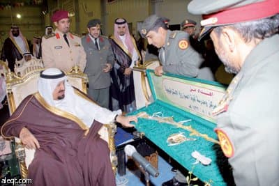 نائب وزير الدفاع يفتتح منشآت مبنى تدريب مركز ومدرسة قوة الصواريخ الاستراتيجية الجديدة