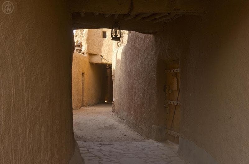 رحم نجد .. " أشيقر " تاريخ يتجدد في قرية وسط الرمال