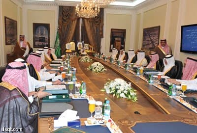 النائب الثاني : على رجال الأعمال المراعاة في الأسعار وتقديم الوطنية على الربحية