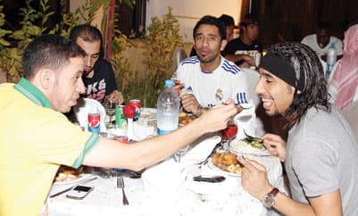 نصراوي يدعم الاتحاد بألف تذكرة