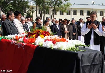 جموع تشيع الرئيس الافغاني السابق رباني