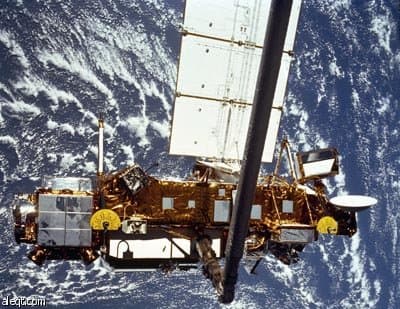 سقوط حطام قمر صناعي علمي لناسا على الأرض في مكان لم يحدد بعد