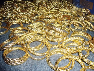 اجتماع طارئ في جدة للحد من بيع الذهب المغشوش