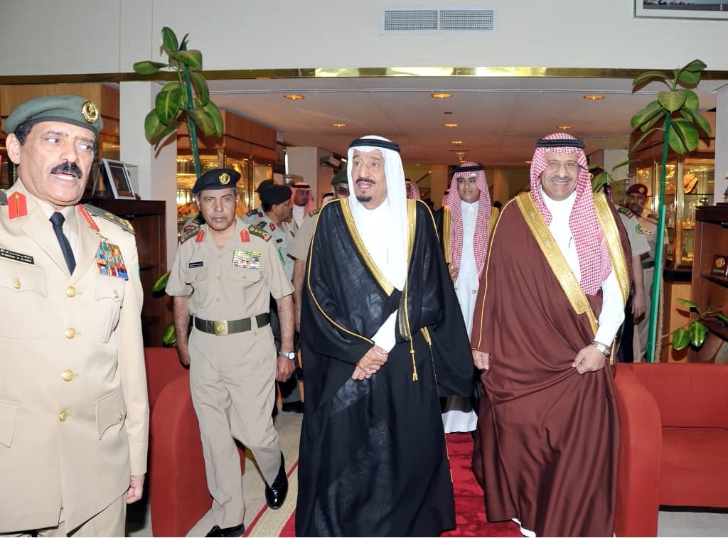 وزير الدفاع: أسلوبي في العمل الصراحة والمكاشفة.. ولا تتأخروا في تصويبي إن خالفت الأنظمة