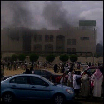 وفاة معلمتين و 46 إصابة  في حريق مدرسة جدة.. ووزير التربية يوجه بتشكيل فريق للوقوف على الحادث