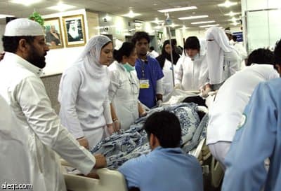 خالد الفيصل يعزي أسرتي المعلمتين ريم النهاري وغدير كتوعة..ونورة الفايز تزور المصابات