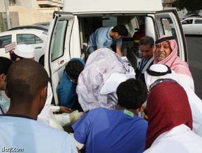 خالد الفيصل يعزي أسرتي المعلمتين ريم النهاري وغدير كتوعة..ونورة الفايز تزور المصابات