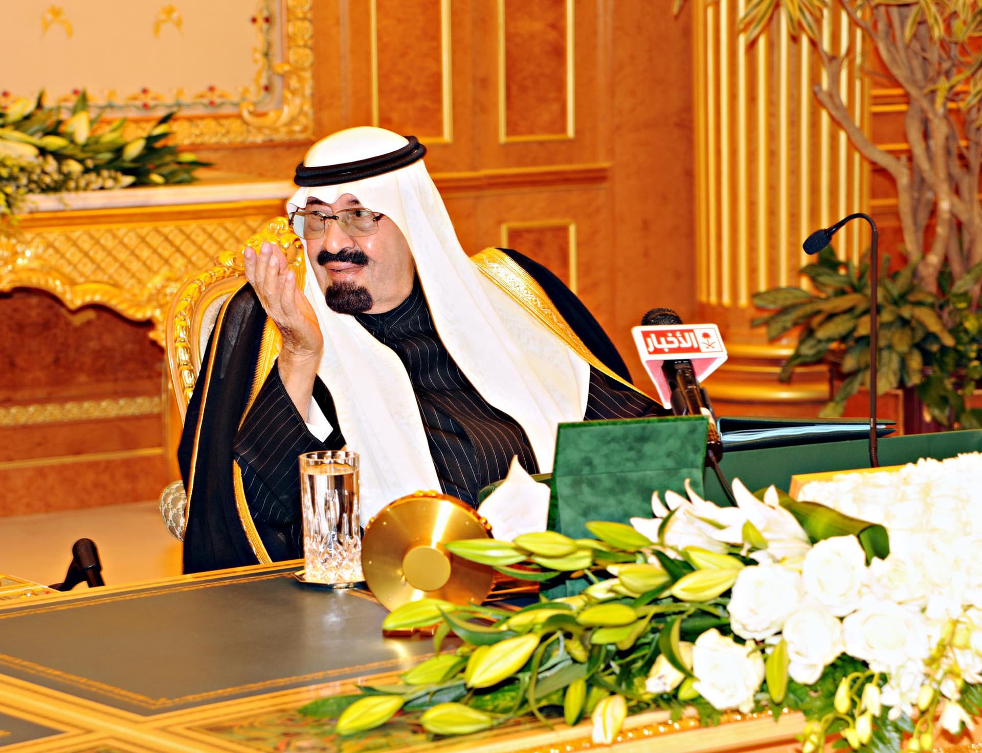 ميزانية 2012.. 702 مليار إيرادات متوقعة و690 مليارا للمصروفات