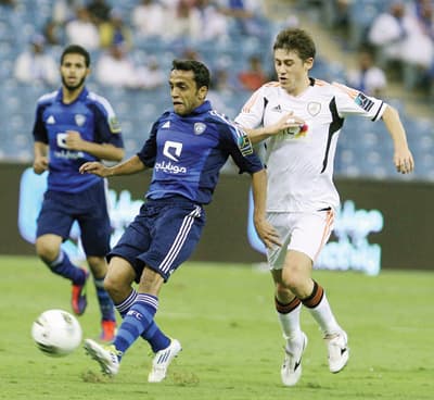 الشباب والهلال.. معركة الصدارة
