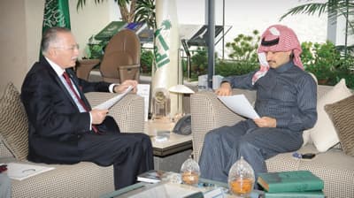 الوليد بن طلال يستقبل أمين منظمة التعاون الإسلامي