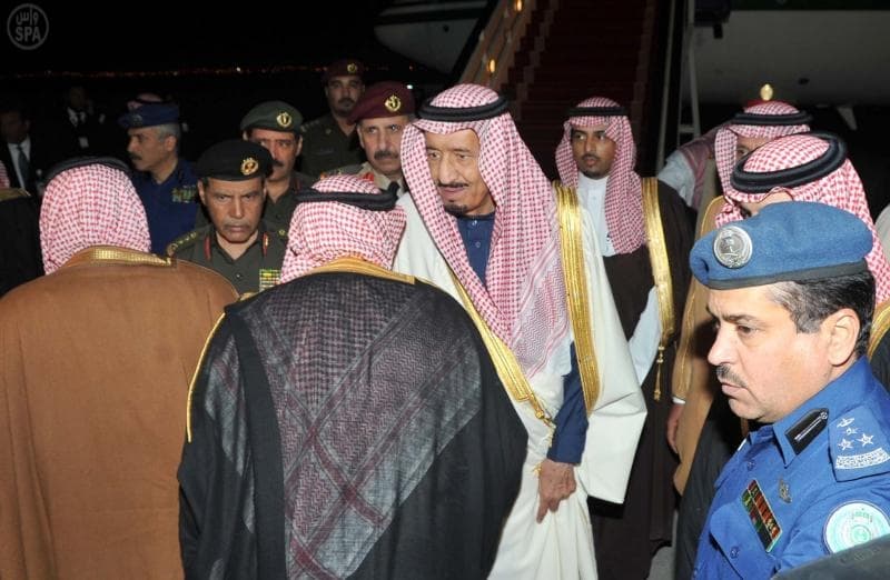 الأمير سلمان بن عبدالعزيز يصل إلى الرياض