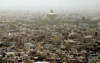 فريق متخصص لحصر المكاتب العقارية العشوائية في جدة