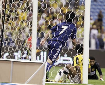 هاسيك للهلال: بيونج يخدمني لا تسرحوه
