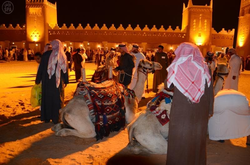 الجنادرية تستقبل أكثر من 700 ألف زائر أمس