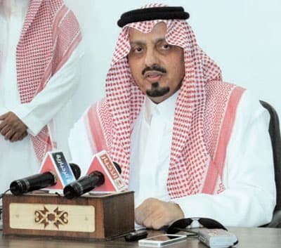 أمير عسير: أتابع مطالب الطالبات ولن نلتفت للمخربين