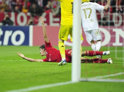 هدف قاتل من غوميز يقود بايرن لهزيمة الريال في نصف نهائي دوري الأبطال