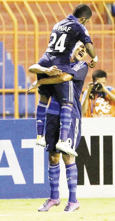 الهلال يكسر النقطة.. وتأهل الاتحاد مؤجل