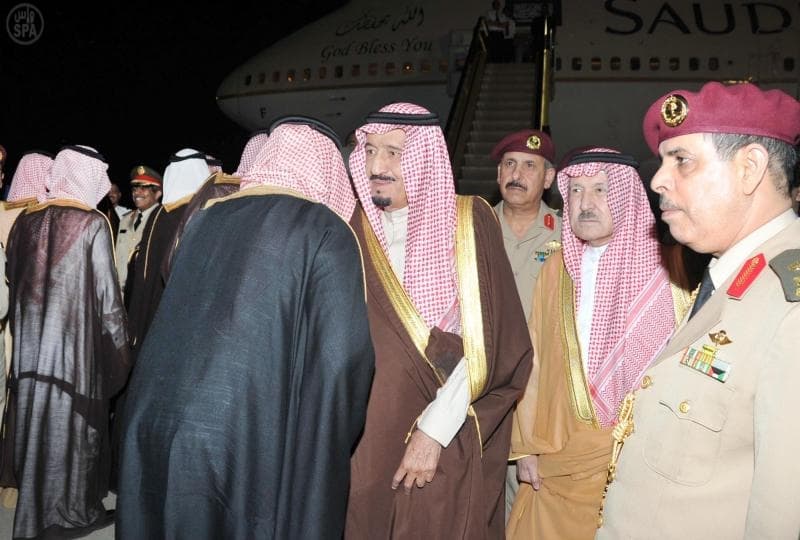 الأمير سلمان بن عبد العزيز يصل الرياض