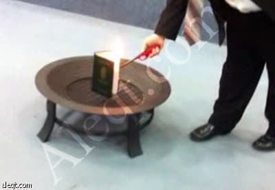 القس الأمريكي تيري جونز يحرق القرآن الكريم مجدداً