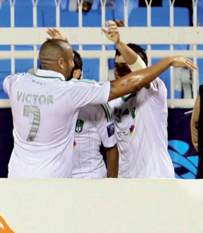 الغرافة يخلط الأوراق.. تأهل الهلال مؤجل