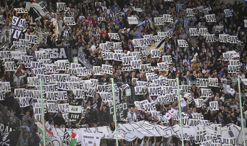 اليوفي يستعيد أمجاده ويتوج بلقب الدوري الإيطالي