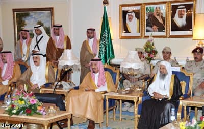 وزير الدفاع يتفقد القطاعات العسكرية في جازان