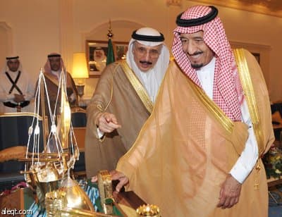 وزير الدفاع يتفقد القطاعات العسكرية في جازان