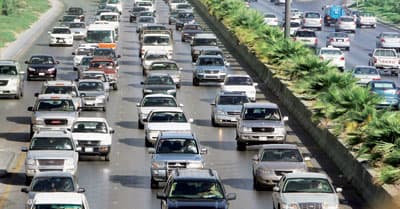 اليوم.. إغلاق طريقي الملك فهد و«خريص» في الرياض