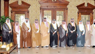 وزير الدفاع يقرُّ أسماء الفائزين بجائزة الأمير سلمان لشباب الأعمال