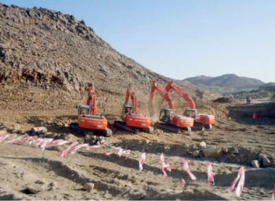 أمير مكة المكرمة: تنفيذ مشاريع سيول جدة متواصلة 24 ساعة