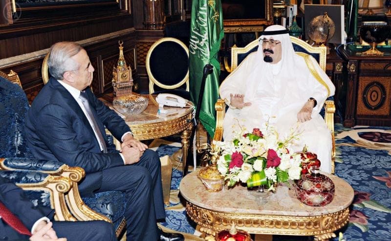 خادم الحرمين الشريفين يستقبل الرئيس اللبناني