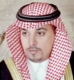 «العمل» لـ"الاقتصادية" : رصدنا باعة رجالاً يعملون مع نساء في محال «اللانجري»