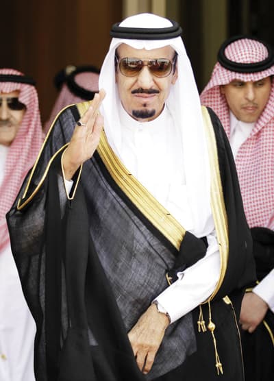 50 وساما توّجت مطور الرياض رائدا للفكر الإداري